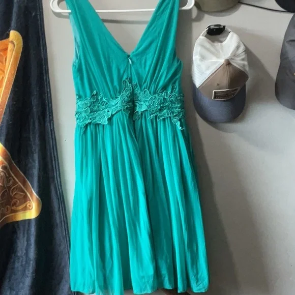 Elegant/ casual dress 3 available - Picture 3 of 5